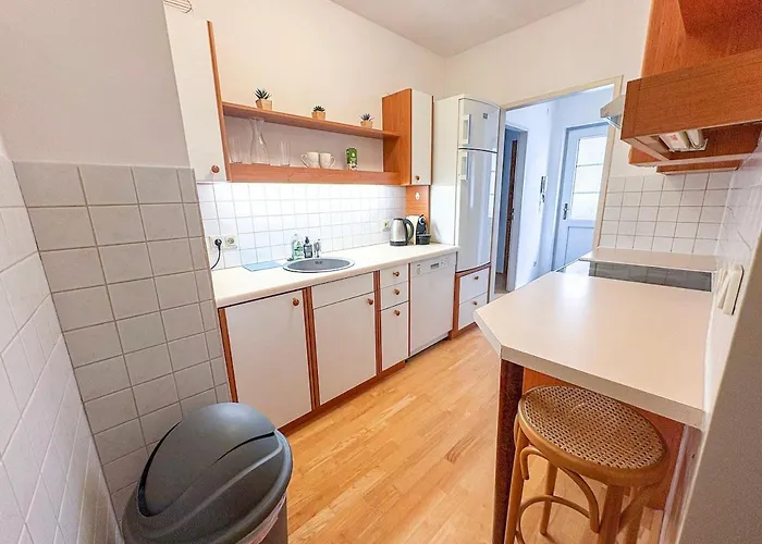 With Balcony, In Center, Ac
